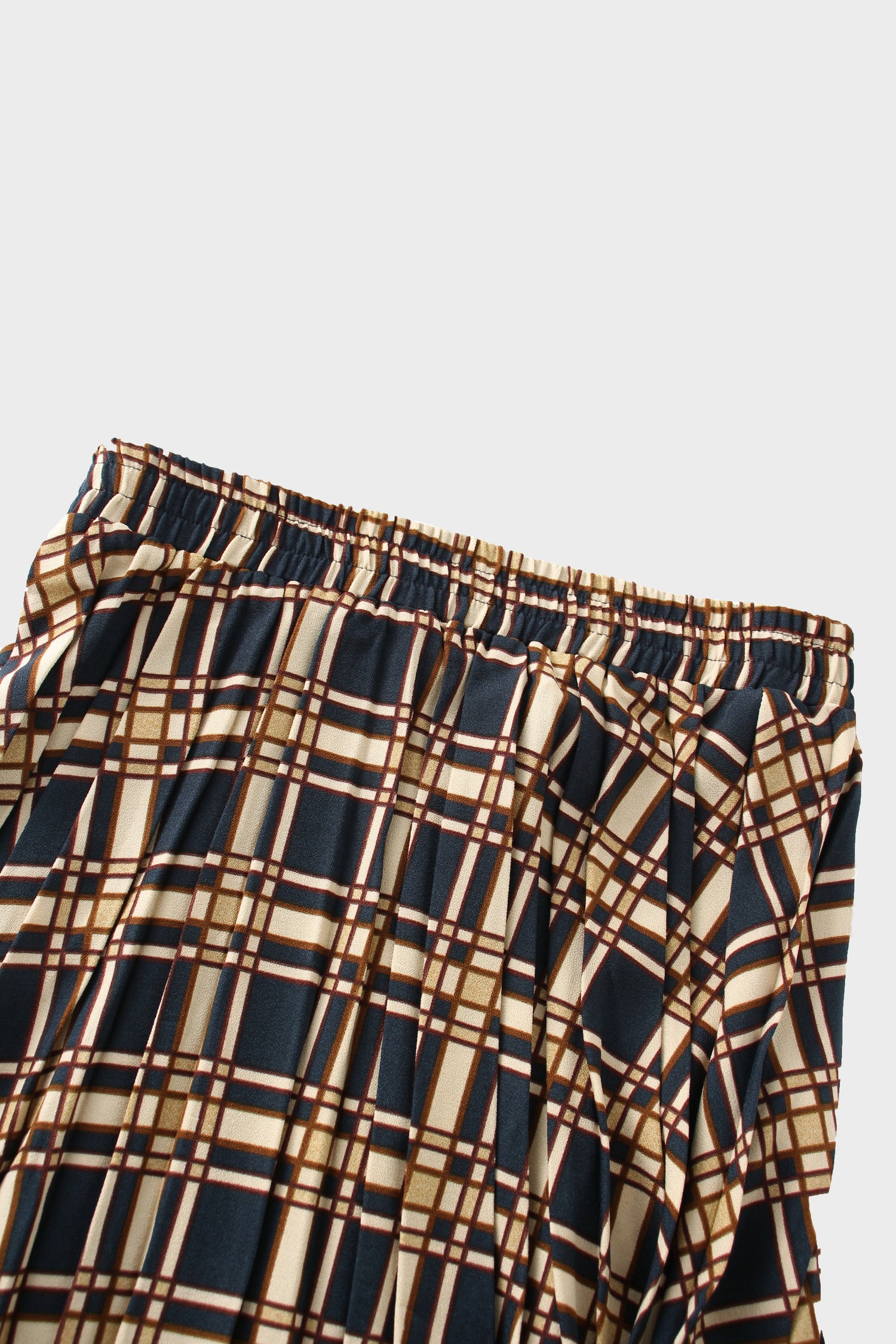 Covered Band Pleated Skirt-Navy Plaid