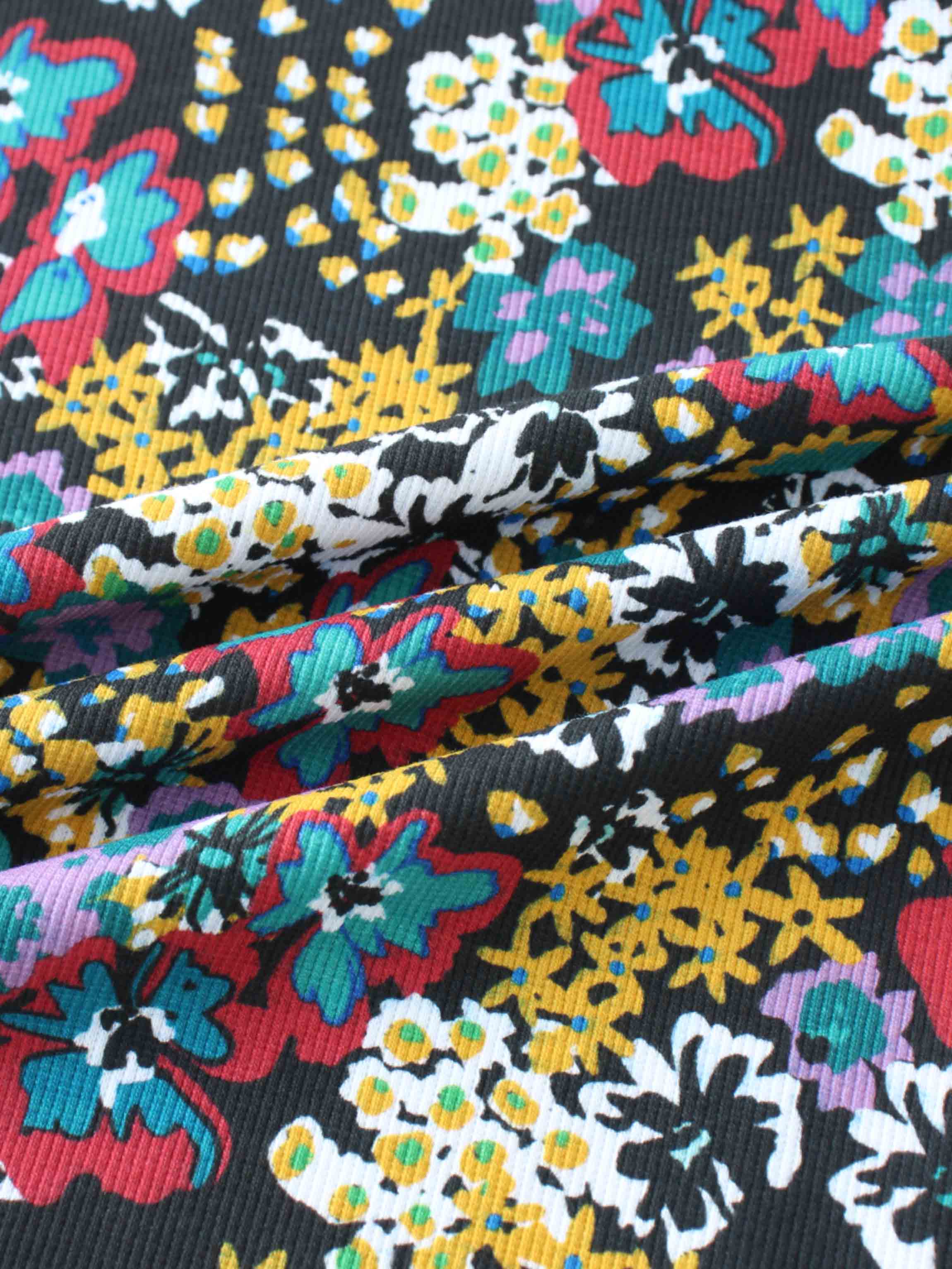 Ribbed Crew Neck Puff Sleeve Top-Colored Floral