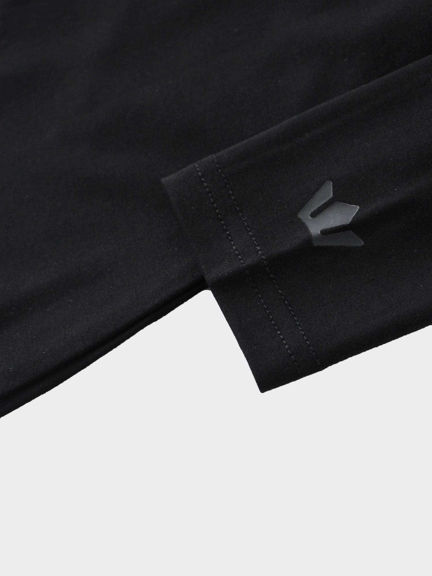 Curved Gathered Detailed T-Shirt-Black