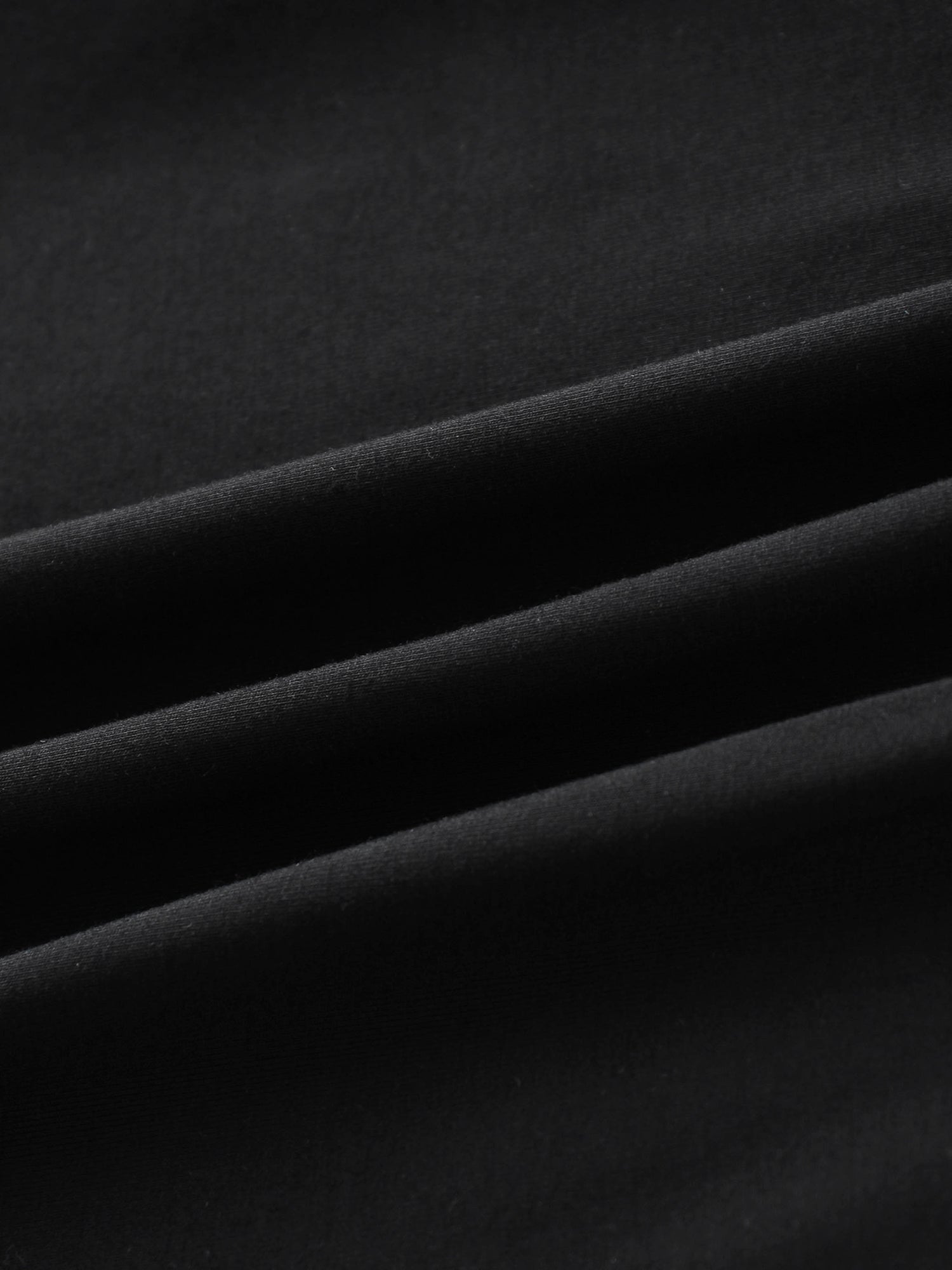 Curved Gathered Detailed T-Shirt-Black