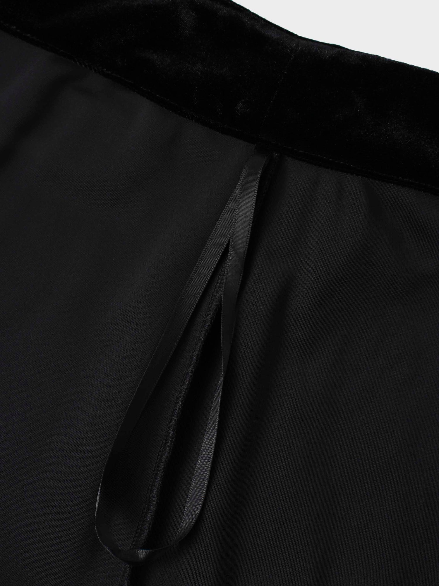 Double Layer Pleated Bottom Velvet Skirt-Black