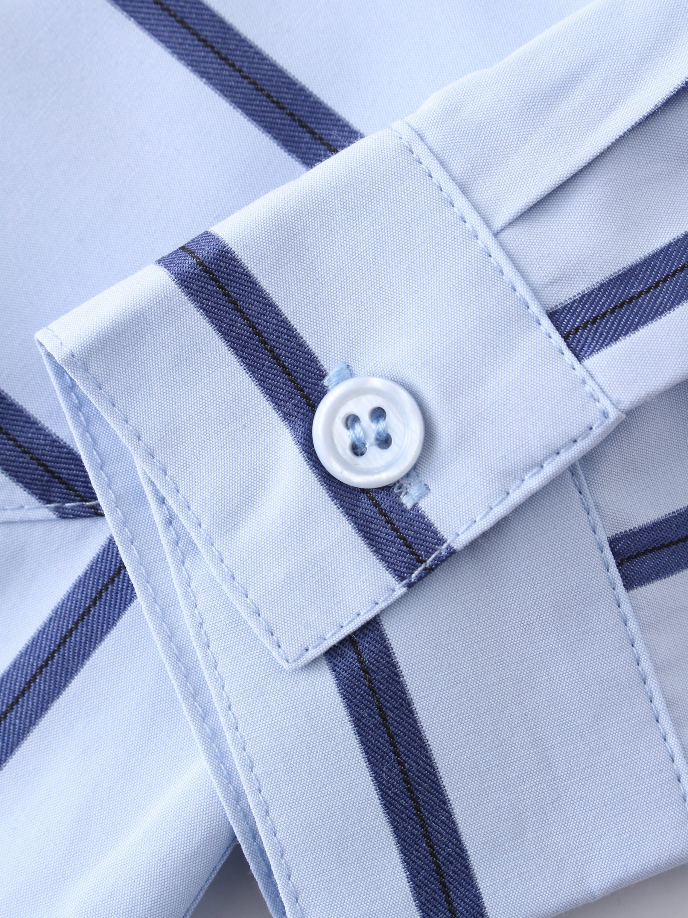 Rounded Hem Button Down Shirt-Light Blue/Navy