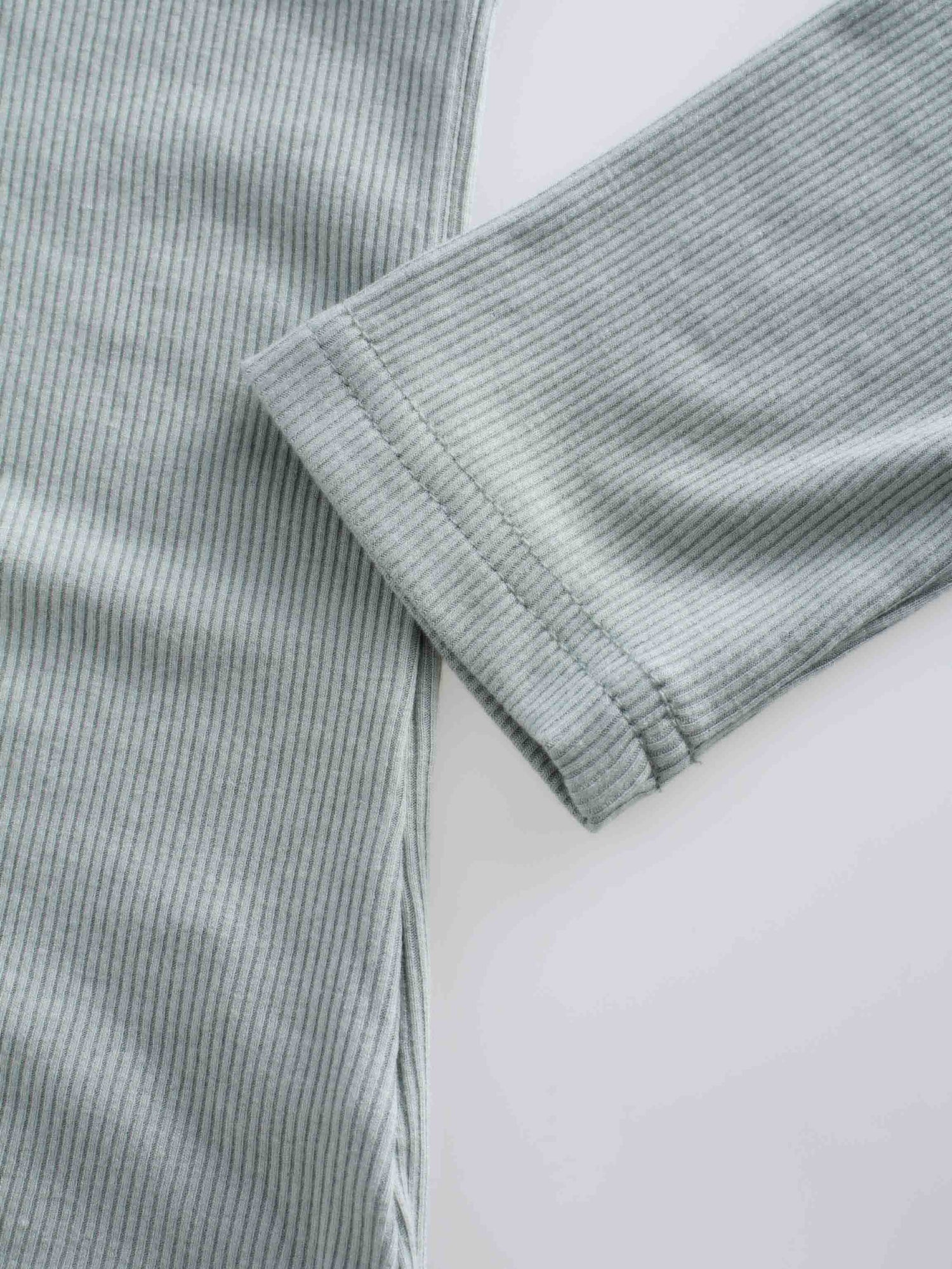 High V Ribbed Tee LS-Sage Green