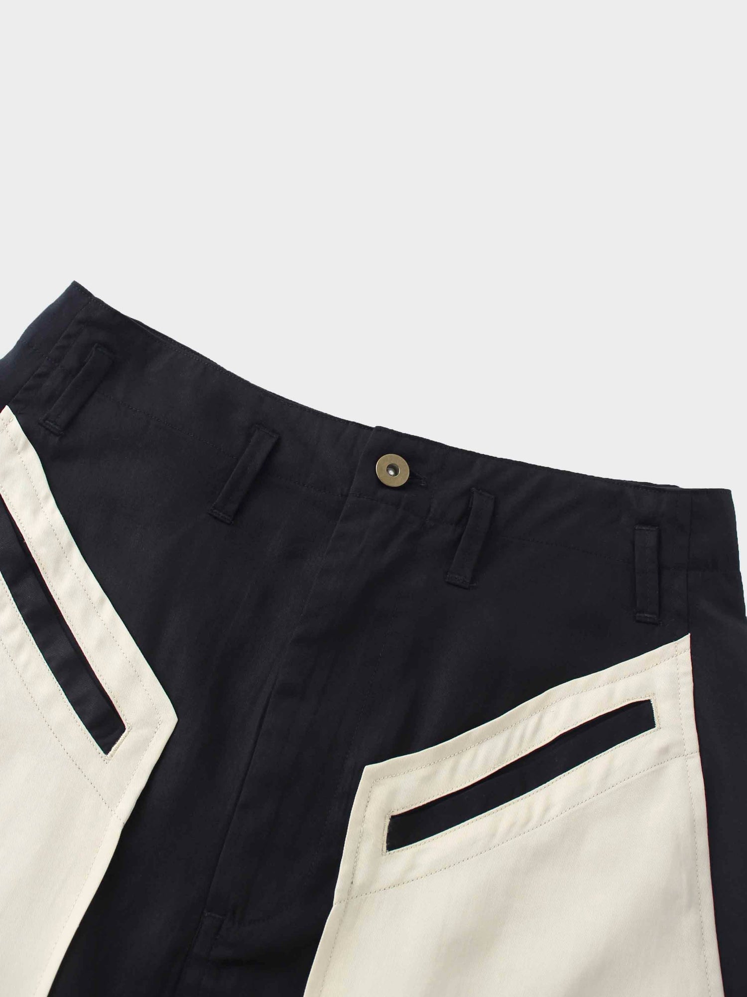 Contrast Pocket Skirt-Black