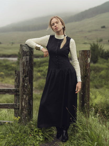 Leaf Design Turtleneck-Blush