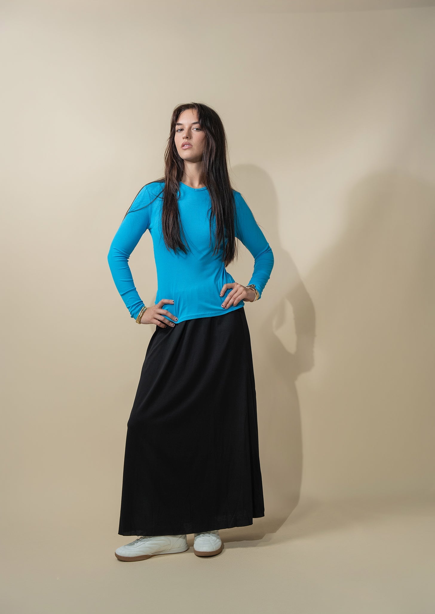 RIBBED HIGH V TEE LS-SKY BLUE