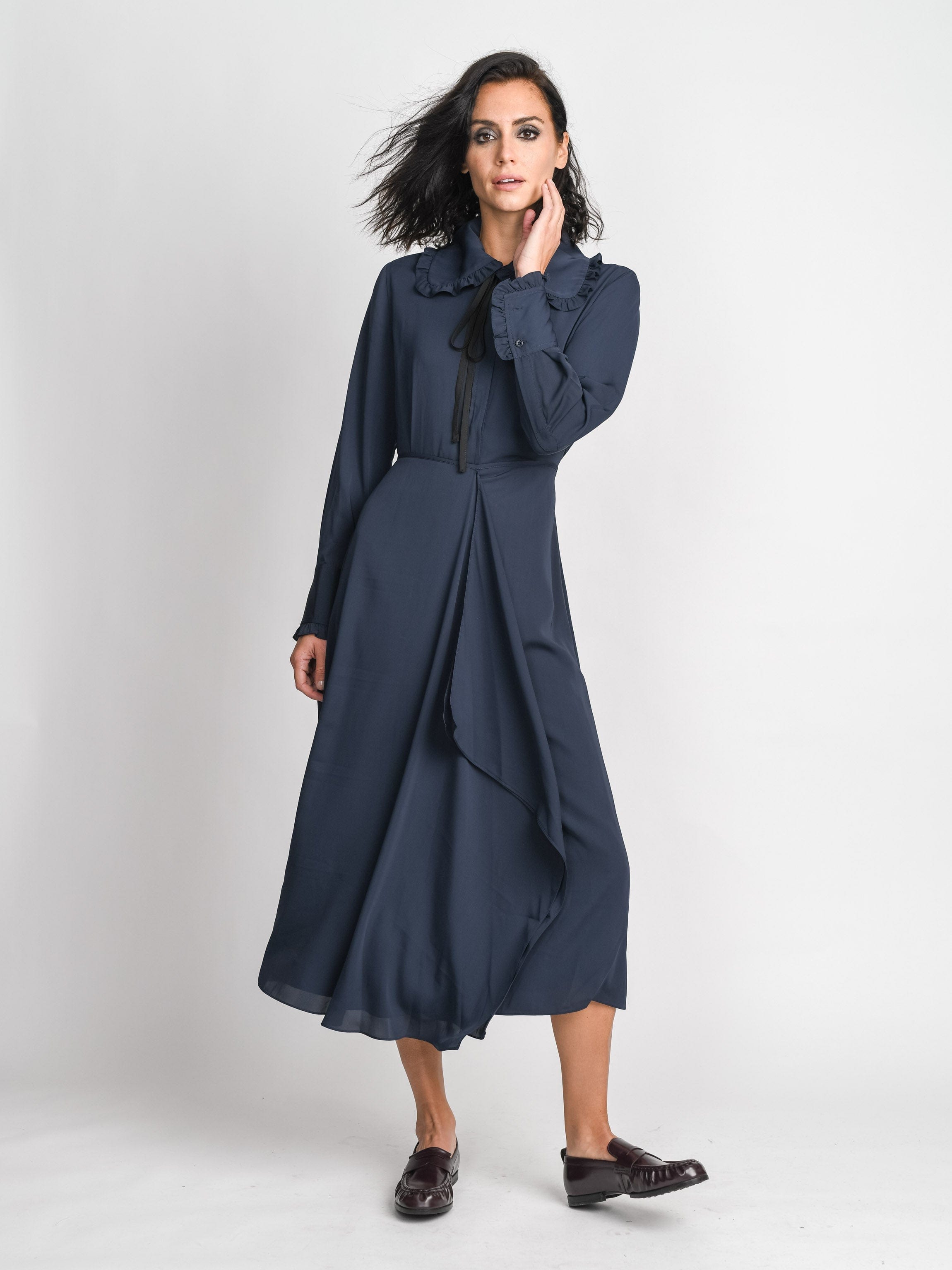 RUFFLE COLLAR DRESS-NAVY