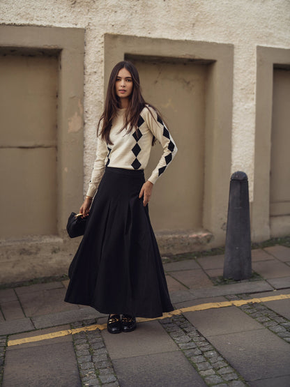 Printed Sweater-Cream with Black Diamond Design