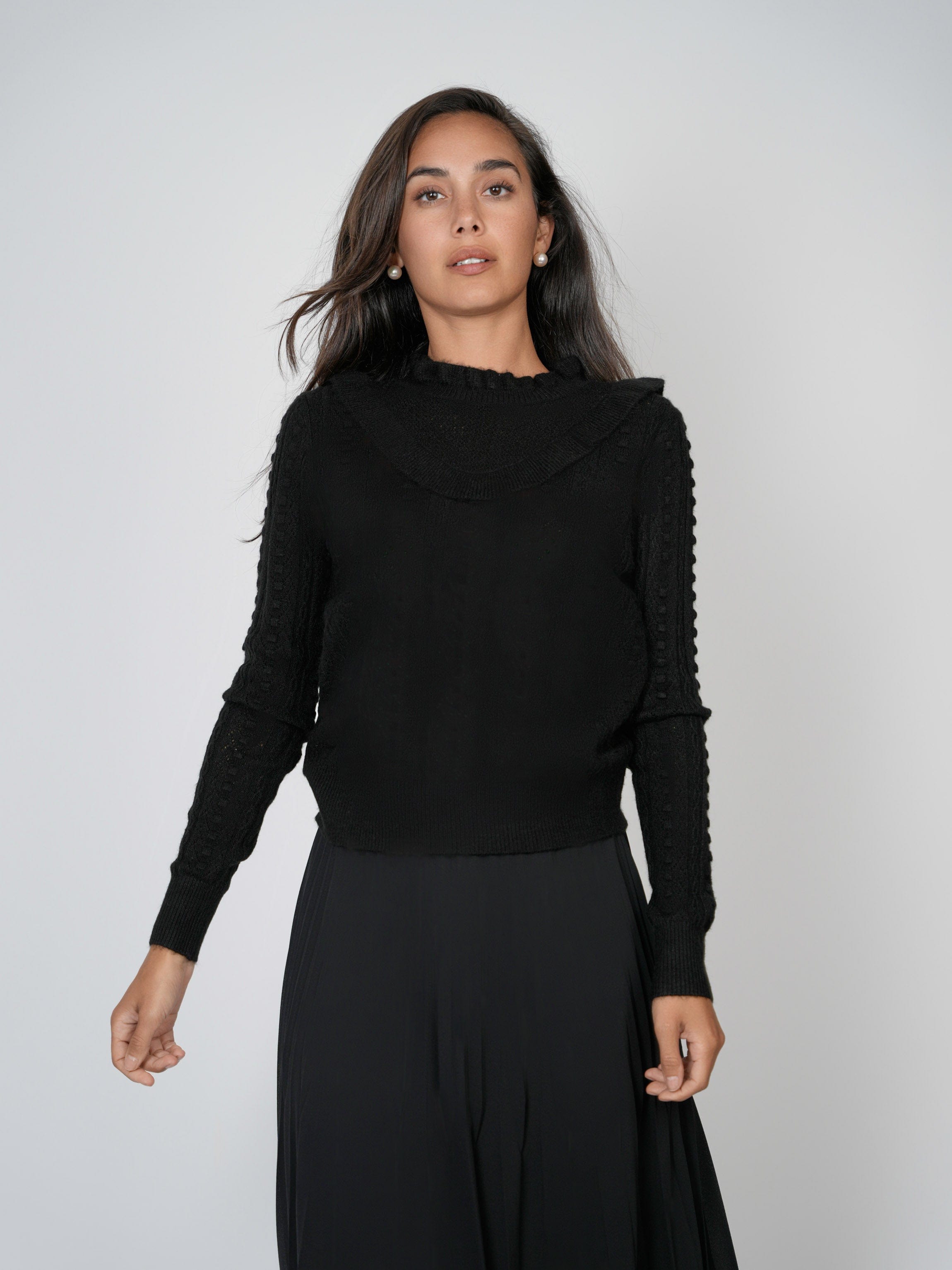 RUFFLE POINTELLE SWEATER-BLACK