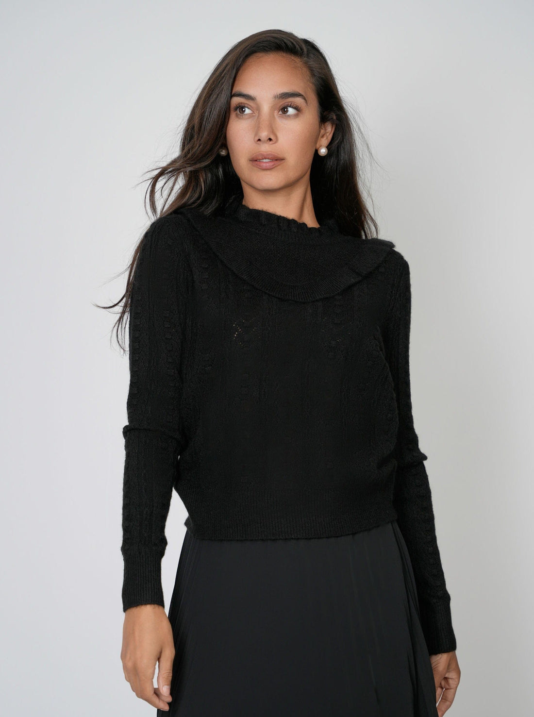 RUFFLE POINTELLE SWEATER-BLACK