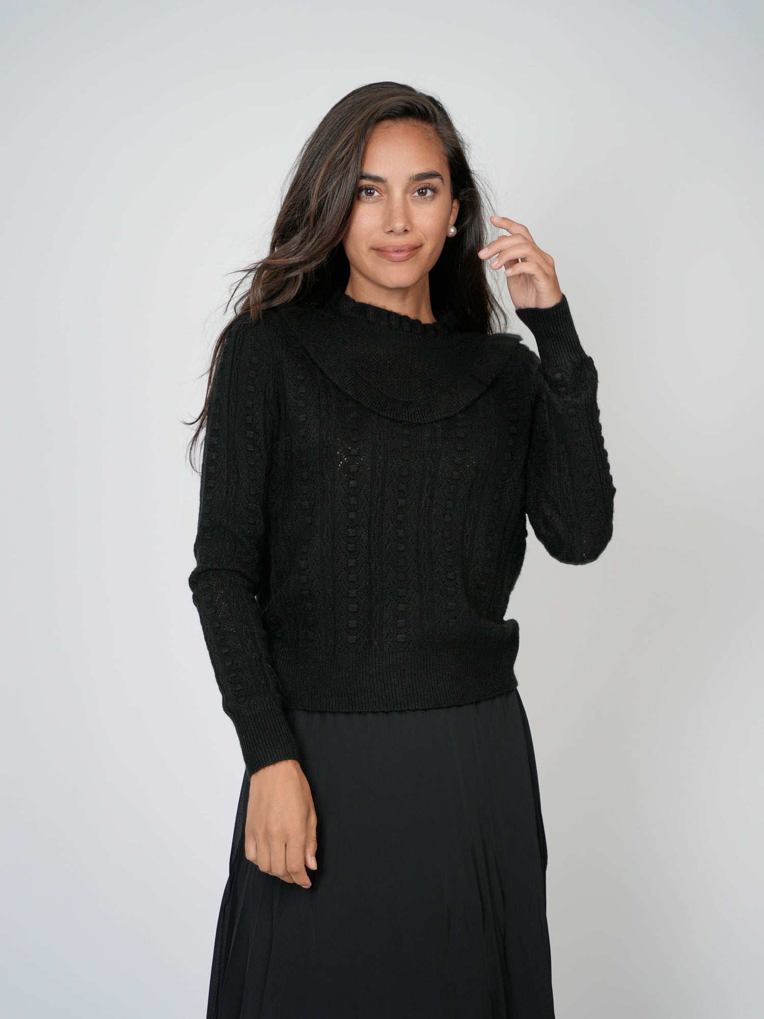 RUFFLE POINTELLE SWEATER-BLACK