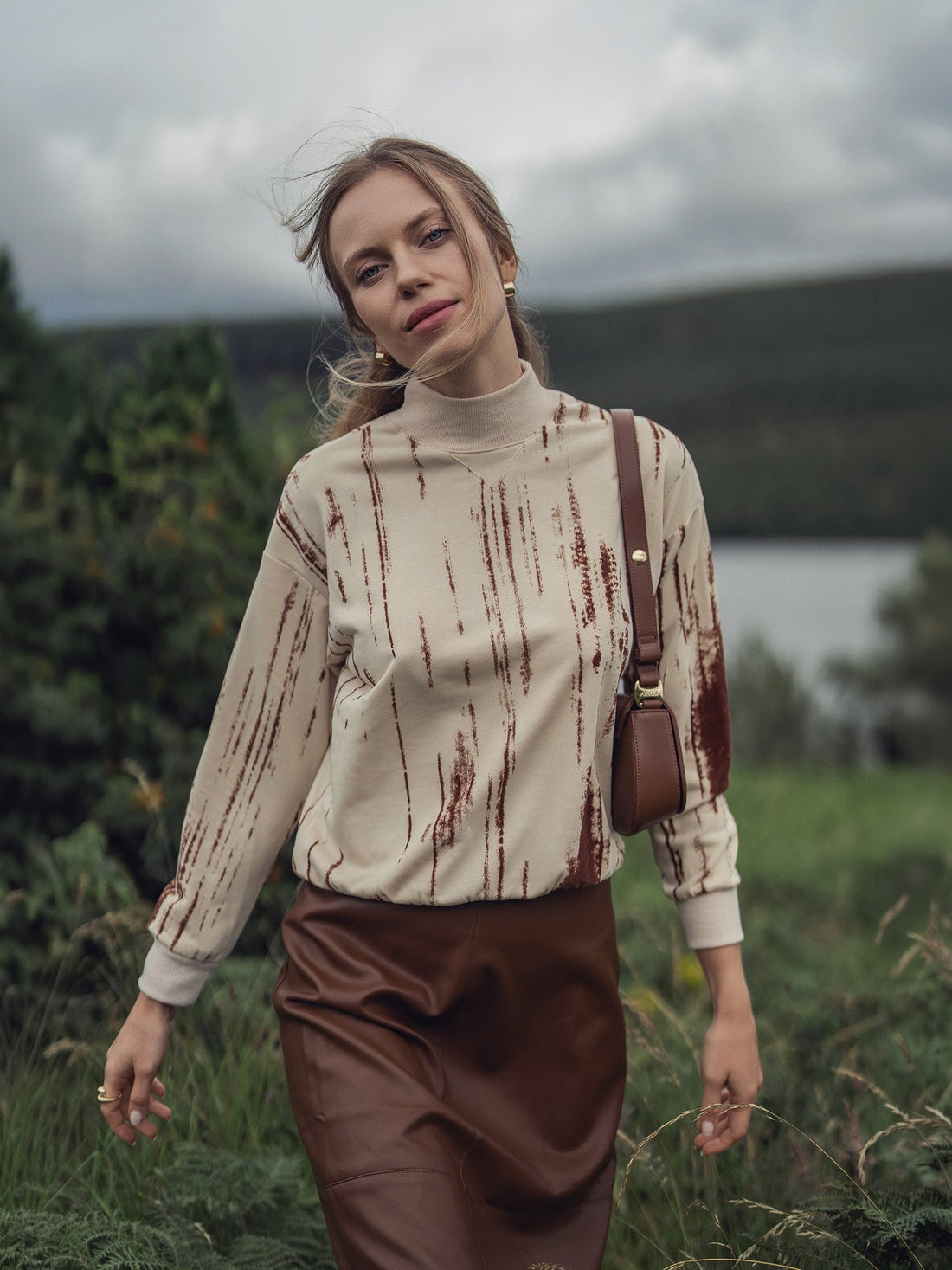 Tie Dye Splash Sweatshirt-Cream/Brown