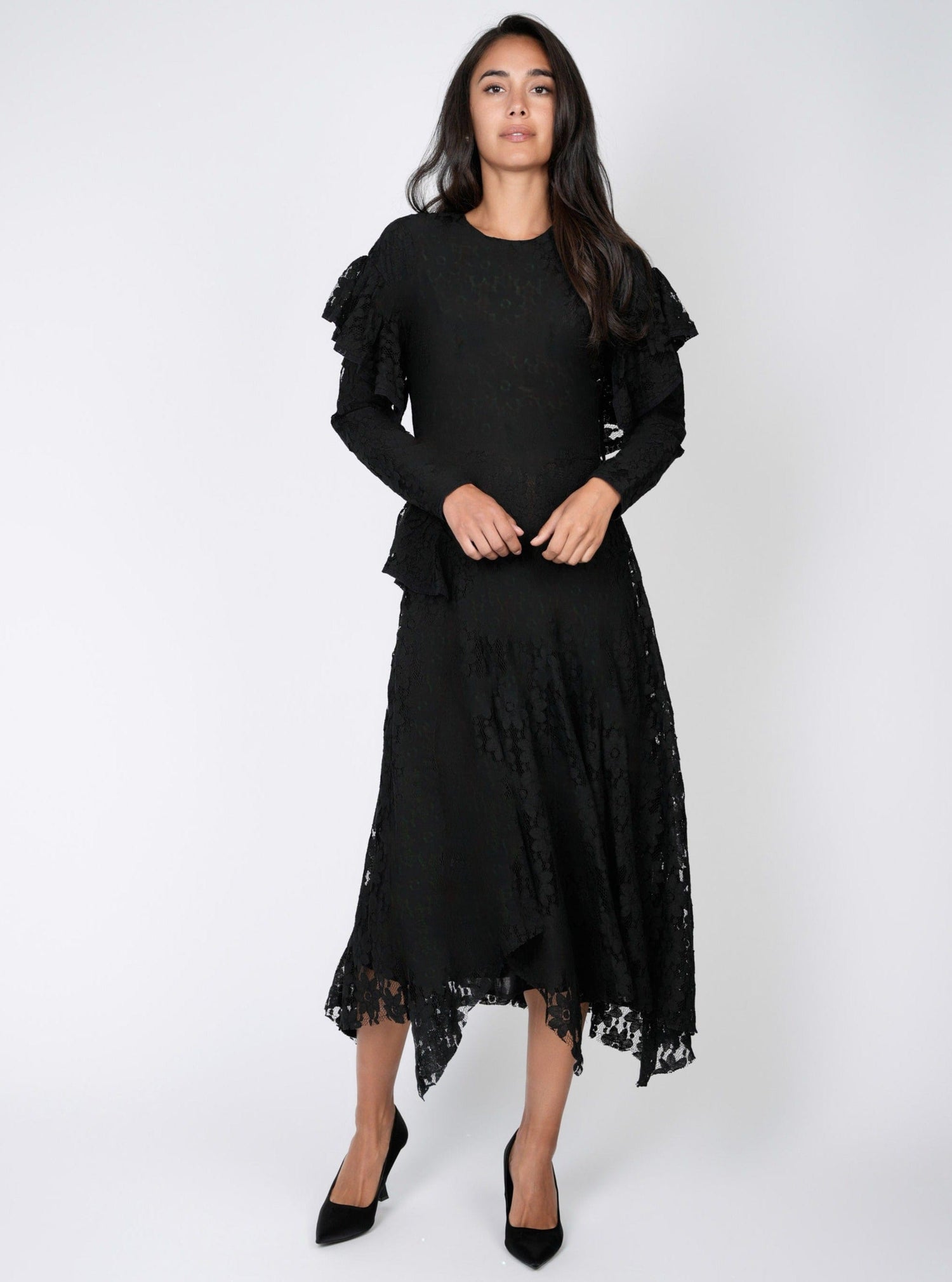 LACE RUFFLE DRESS-BLACK