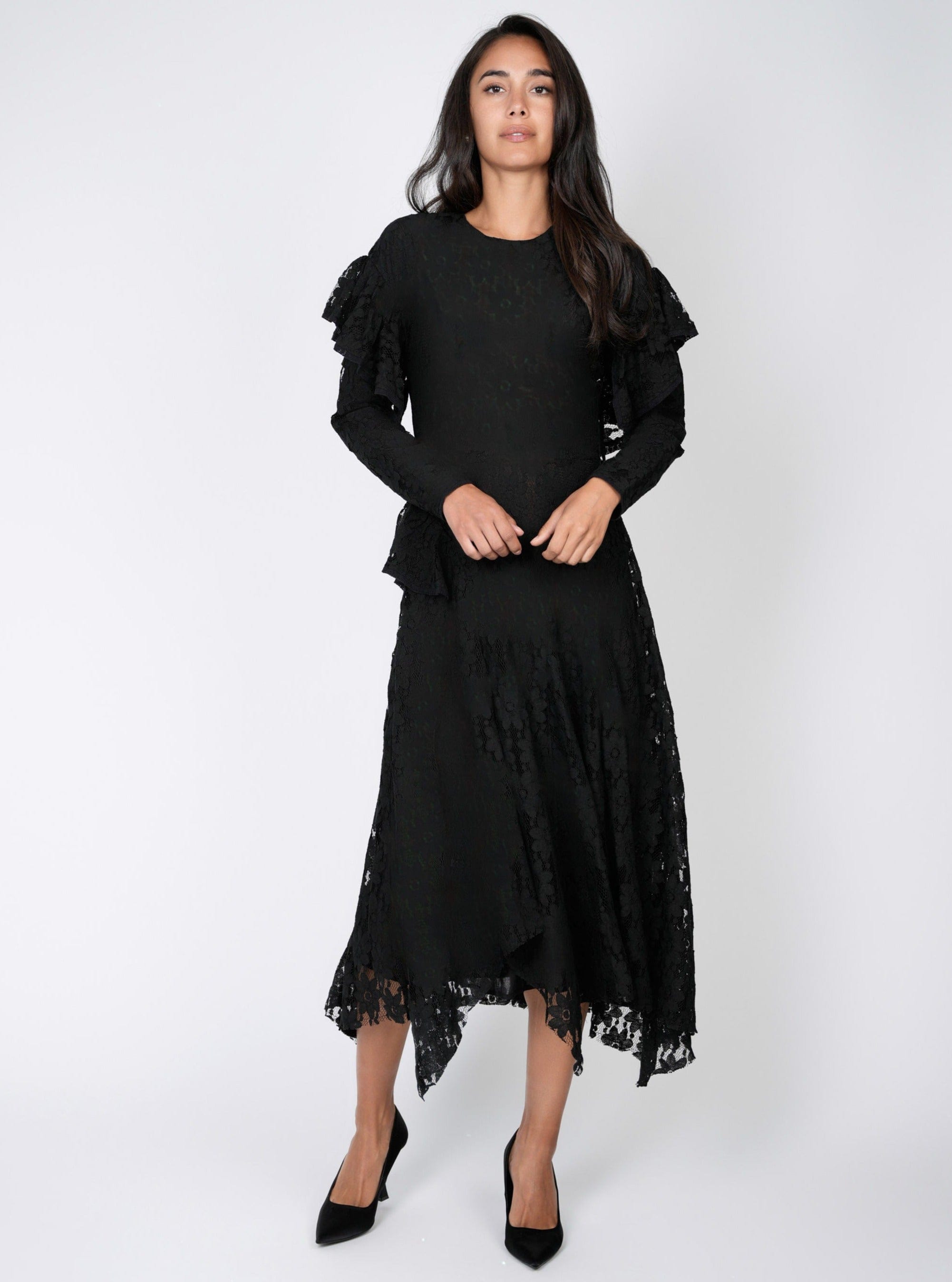 LACE RUFFLE DRESS-BLACK